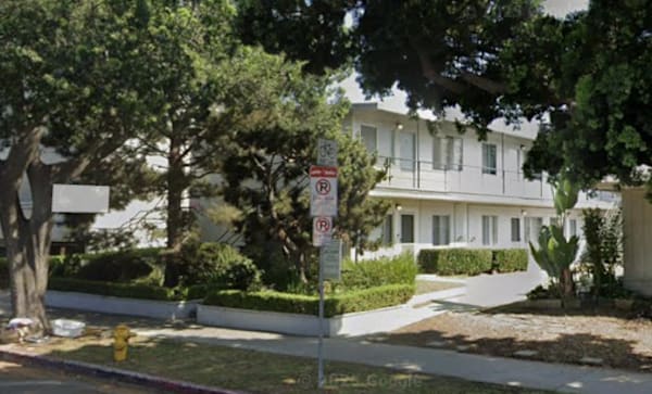 11842 Venice Blvd property